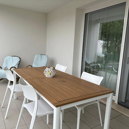 Agua Apartment With Beach Included 리도 디 예솔로 외부 사진