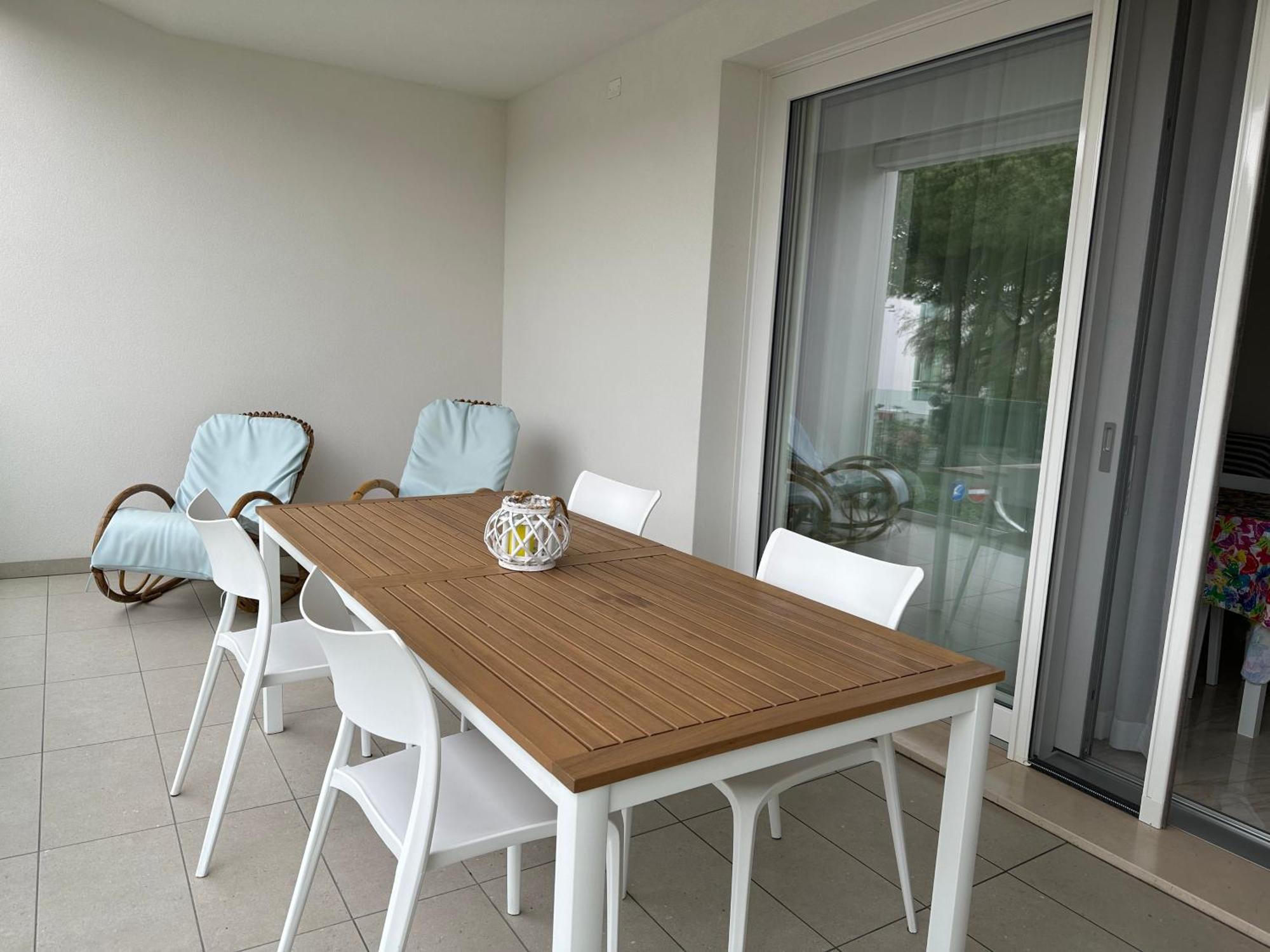 Agua Apartment With Beach Included 리도 디 예솔로 외부 사진